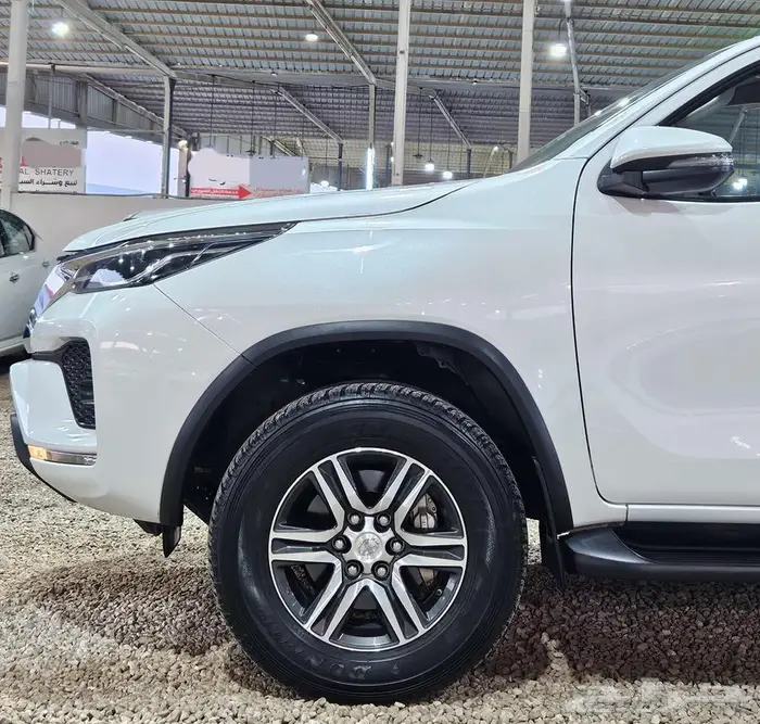 تويوتا فورتشنر 2023..VX.1 11