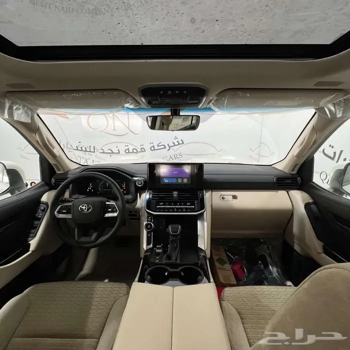 لاندكروزر GXR رقم 1 دبل بنزين تماتيك بريمي 2025 9