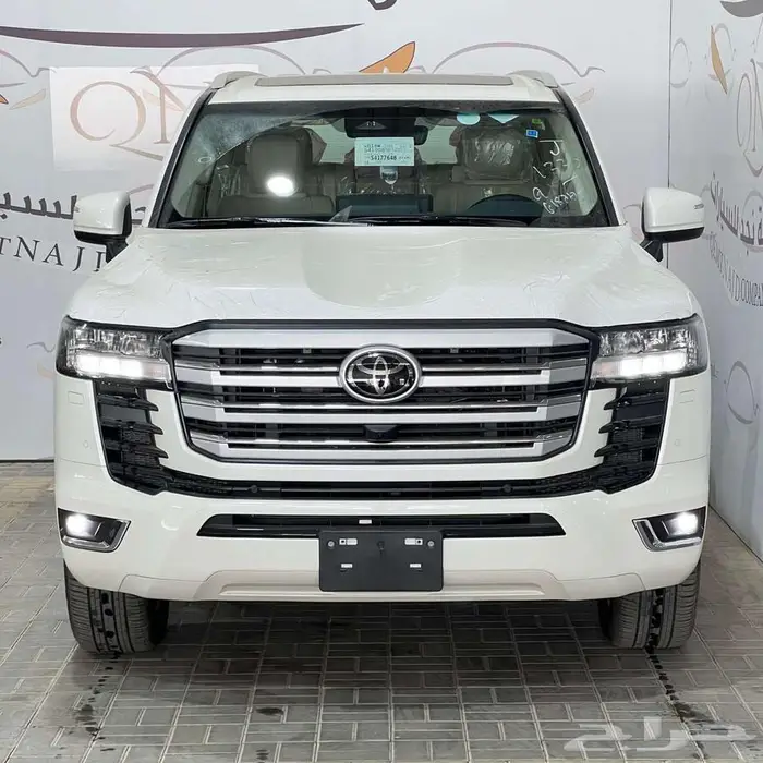تويوتا لاندكروزر L4 بنزين سعودي موديل 2025 نقدا او اقساط 8