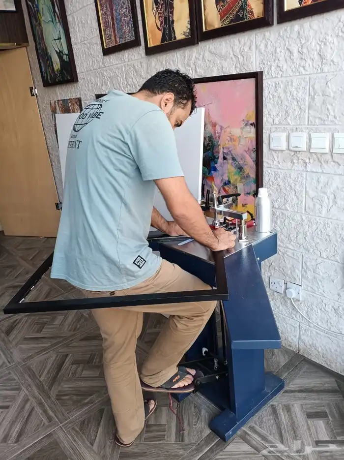 معرض زجاج 0