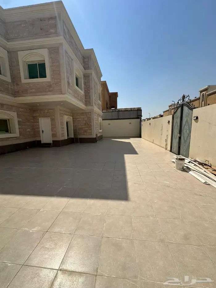 للبيع فيلا الخبر حي التحليه 1