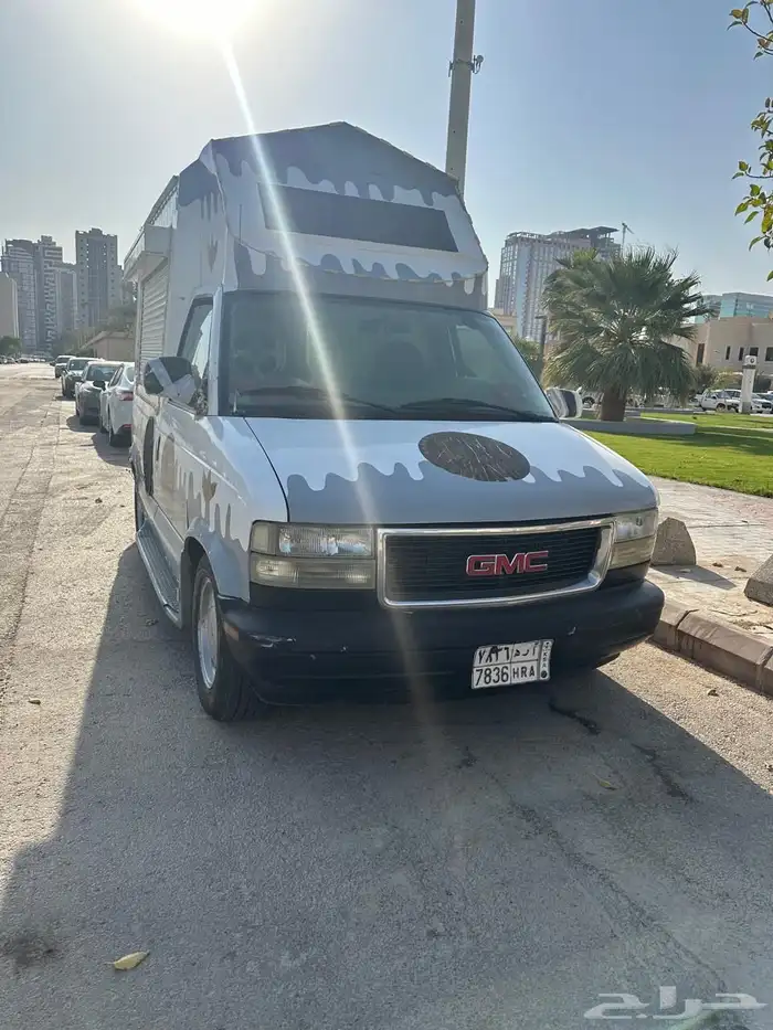 سياره ايسكريم للبيع 8