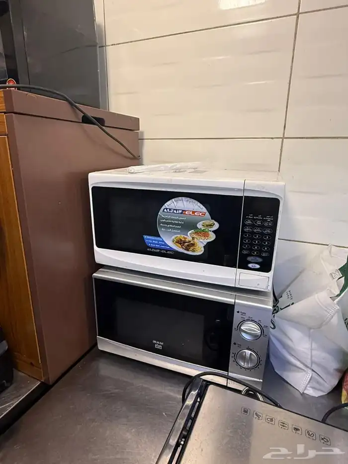 للبيع معدات مطعم كاملة   أجهزة احترافية بحالة ممتازة 3