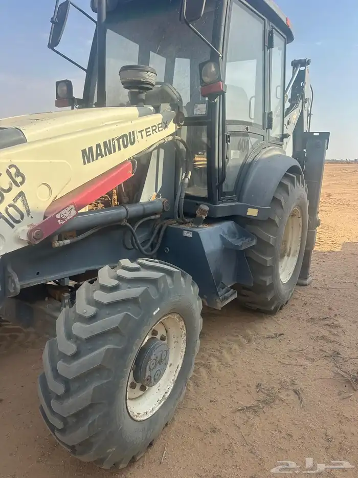 حفارة عرجاء jcb تيركس موديل 2017 للبيع  دبل 4