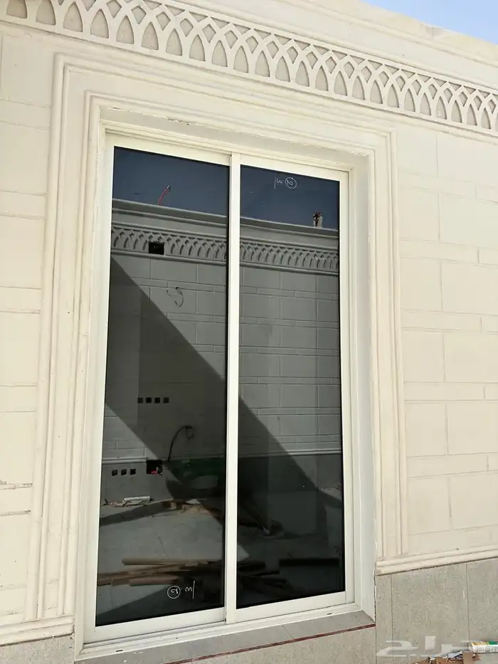 تفصيل درايش .تفصيل ابواب .تفصيل زجاج سكريت .صيانة شبابيك 9