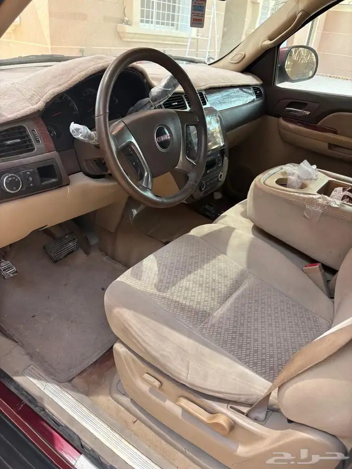 يوكن 2007 عنابي لوحات مميزة 4