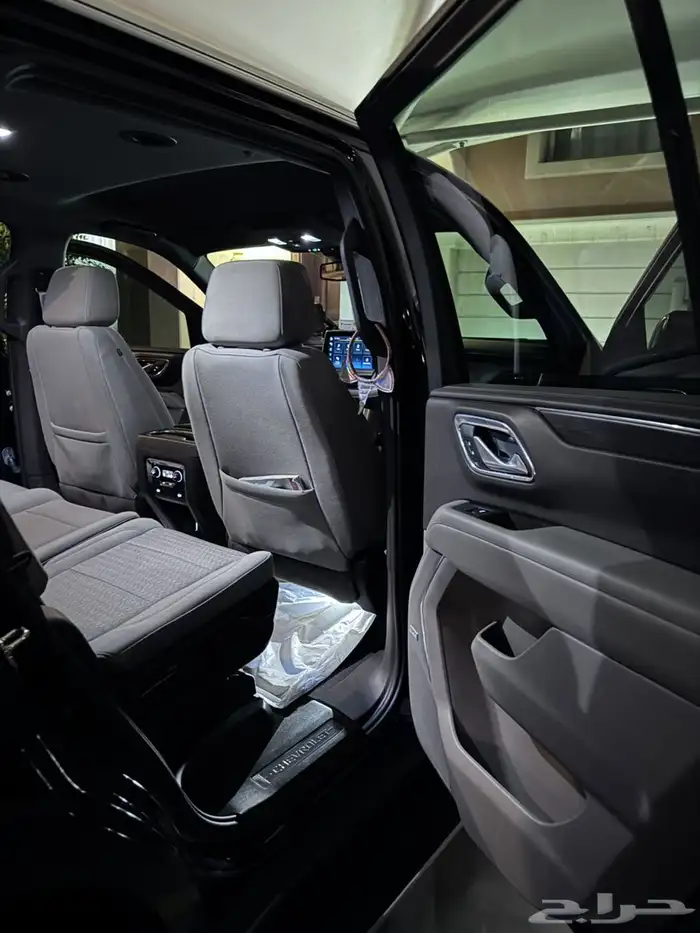 2024 Chevrolet Tahoe 4x4 8