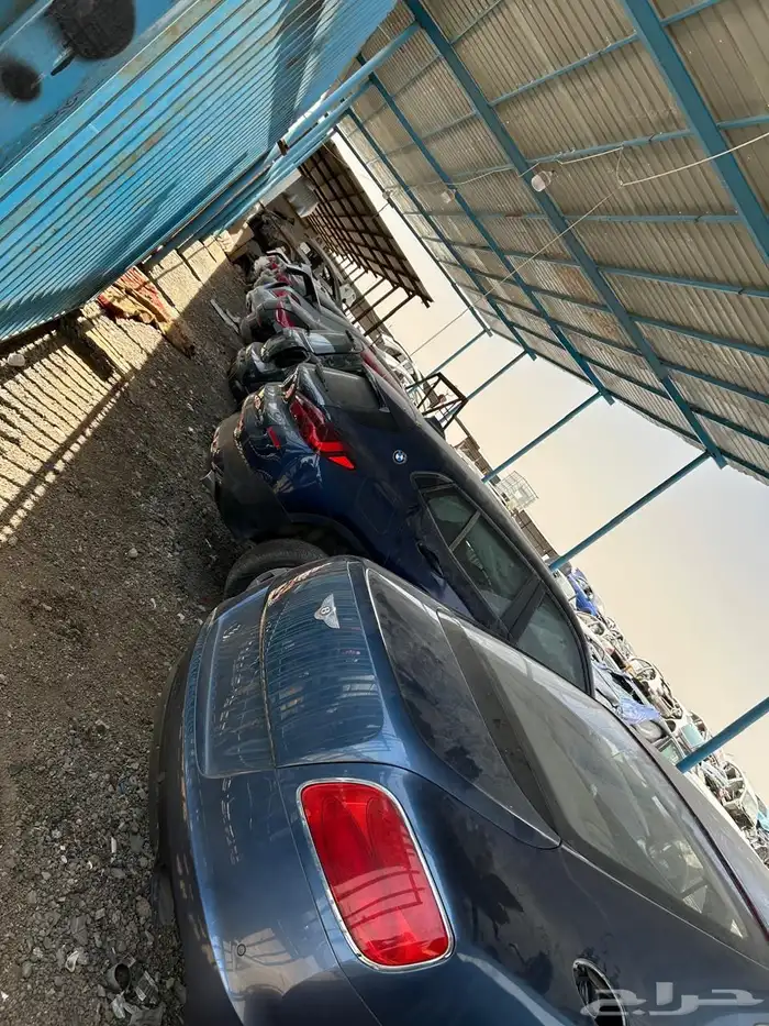 قطع غيار مرسيدس   قطع غيار بي ام 4