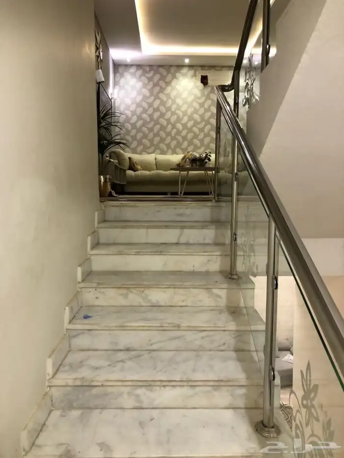 فله للبيع في لبن 12