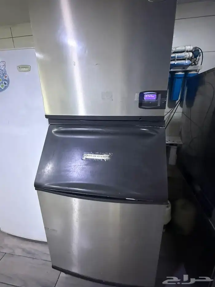 للبيع معدات مطعم كاملة   أجهزة احترافية بحالة ممتازة 1