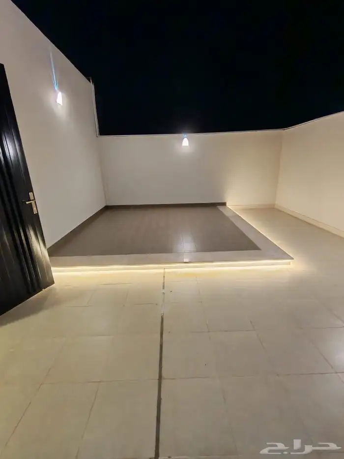 شقق تمليك دور تاني سطح كامل حي البوادي 3