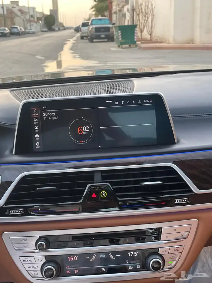بي ام دبليو 5