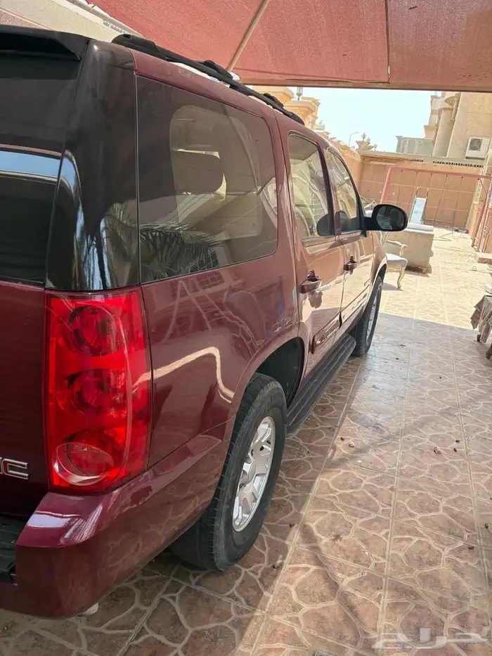 يوكن 2007 عنابي لوحات مميزة 6