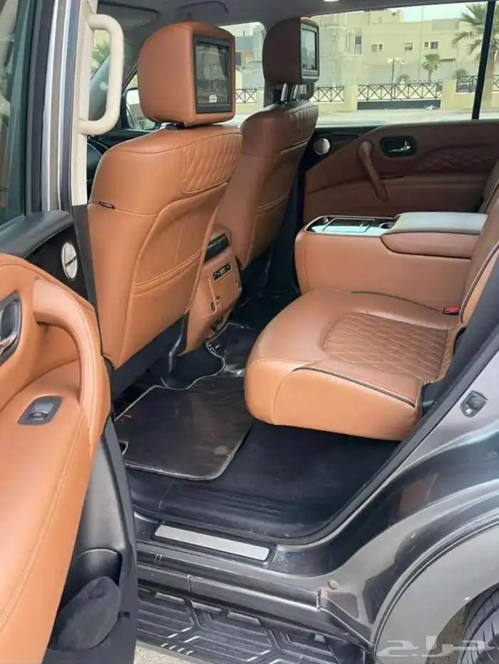 انفينتي qx80 نظيف جدا 6
