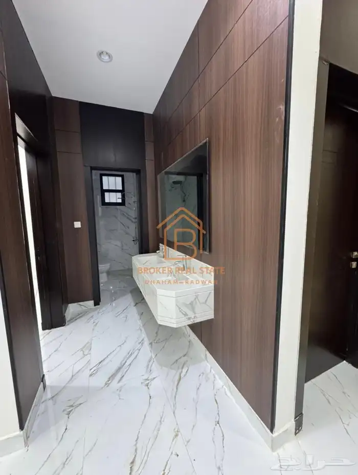 للبيع فيلا العريجاء الغربي سعر مميز 10