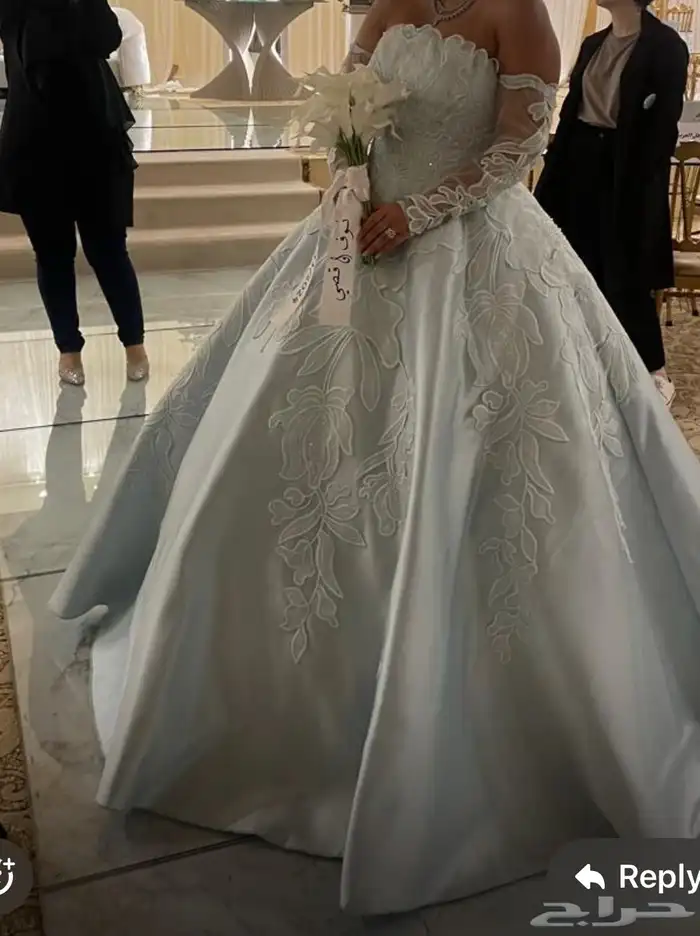 فساتين وجلابيات للبيع بسعر منافس 5