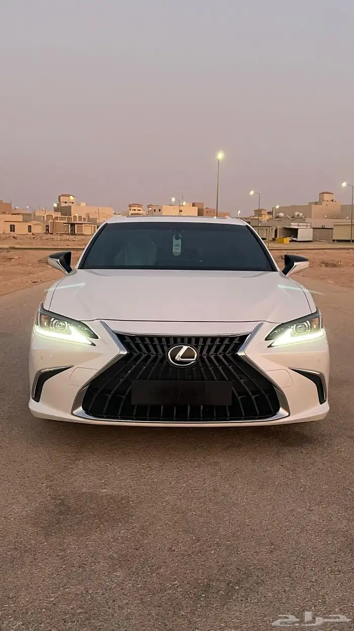 لكزس 2024 ES350 شبة أصفار 1