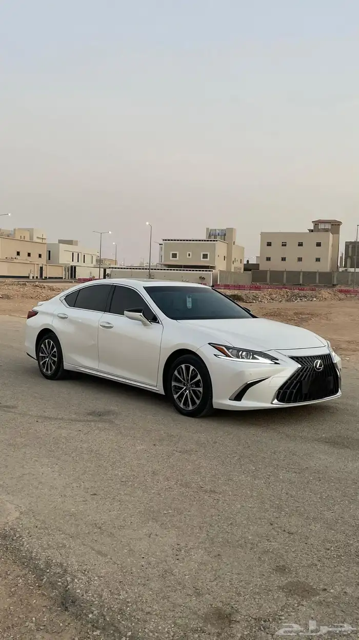 لكزس 2024 ES350 شبة أصفار 4