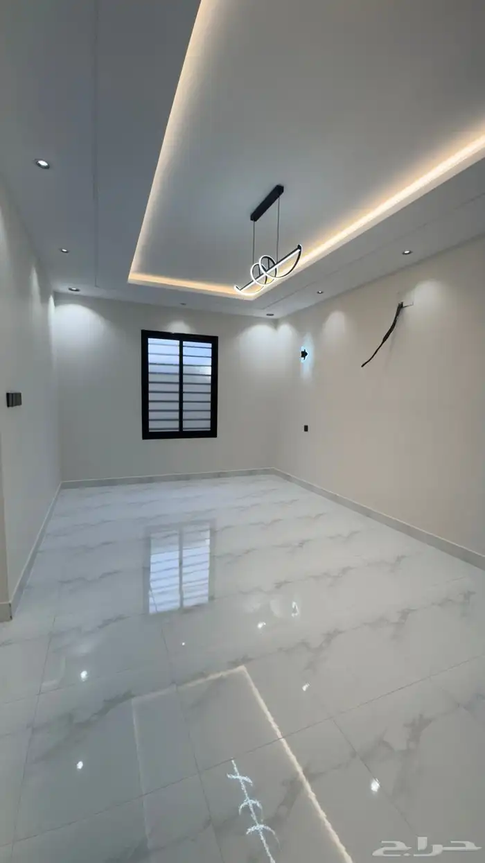 للبيع شقه ارضيه 6 غرف مع حوش من 570 الف بالمحاله ابها 9