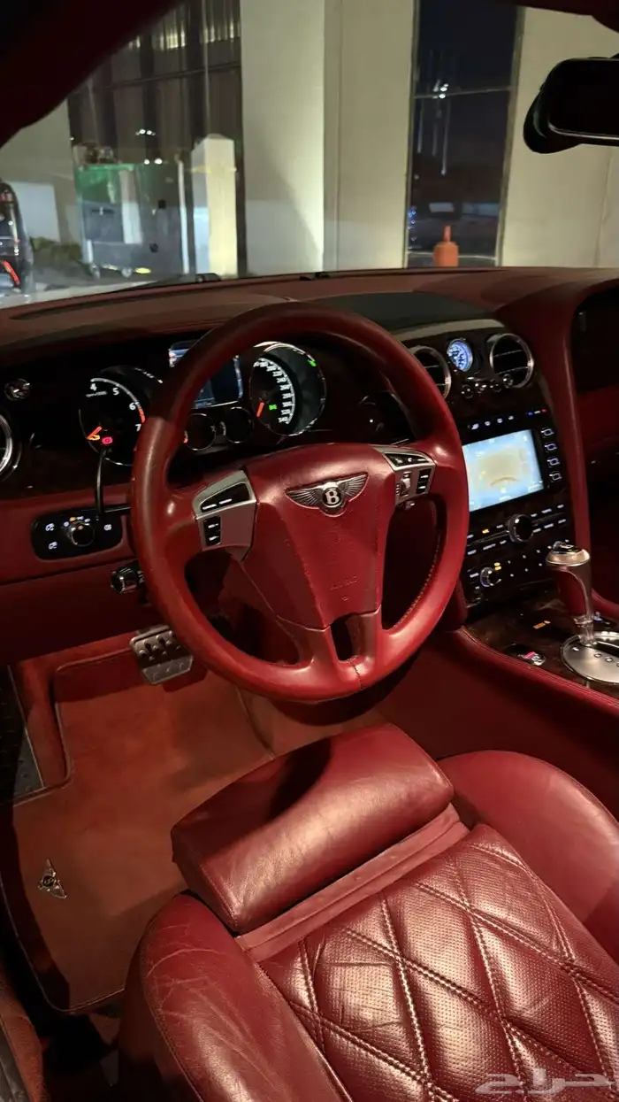بنتلي GT 2010 4