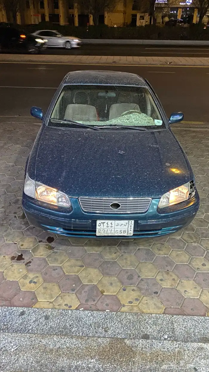 كامري موديل 98 لون أخضر 0