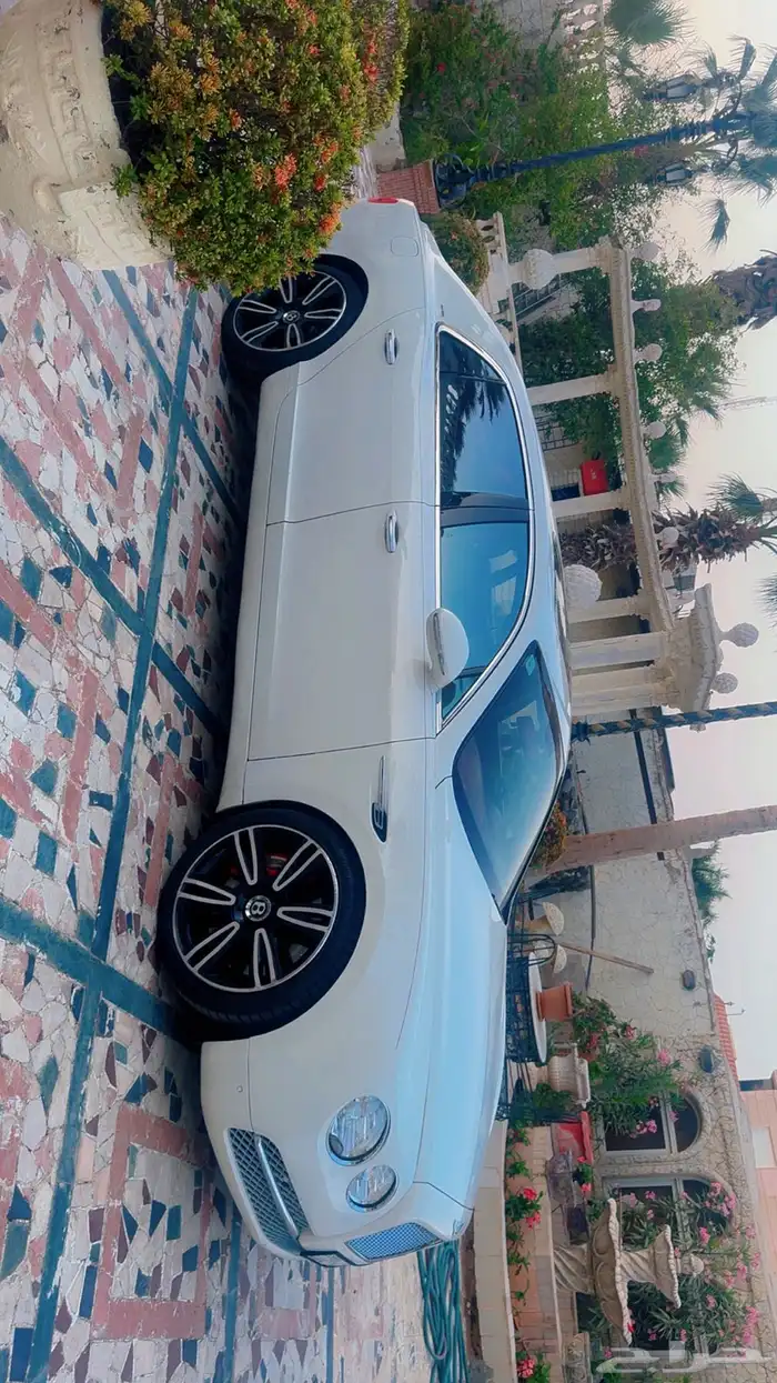 بنتلي فلاينج سبير مليونير موصفات خاصه مصين بالكامل 12