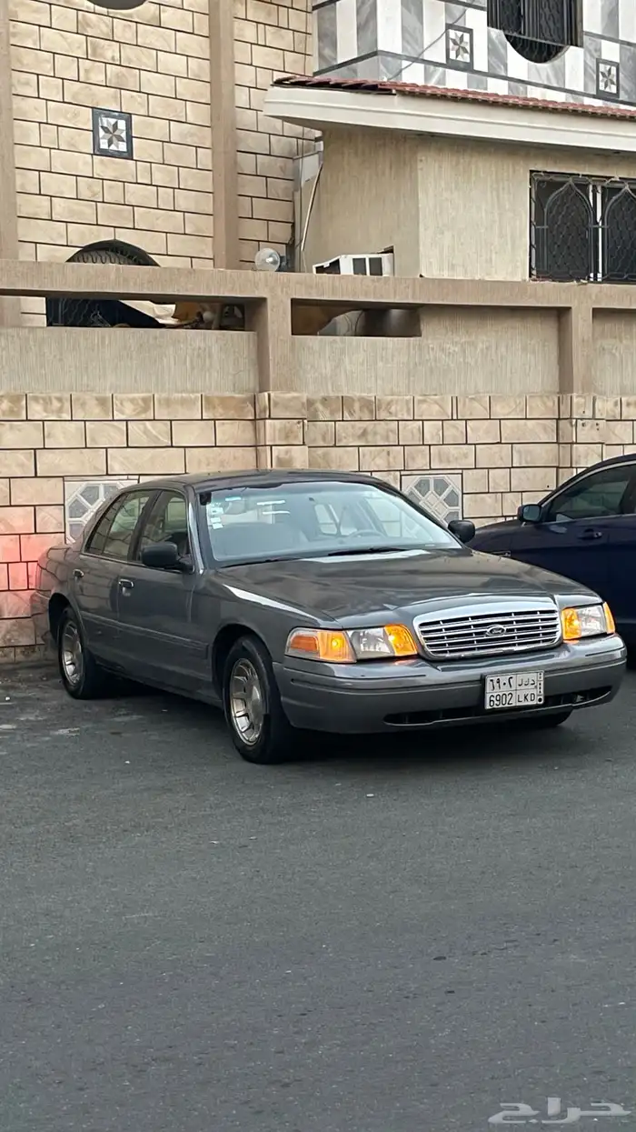فورد فكتوريا موديله 1999 اقبل بدل بكامري 0