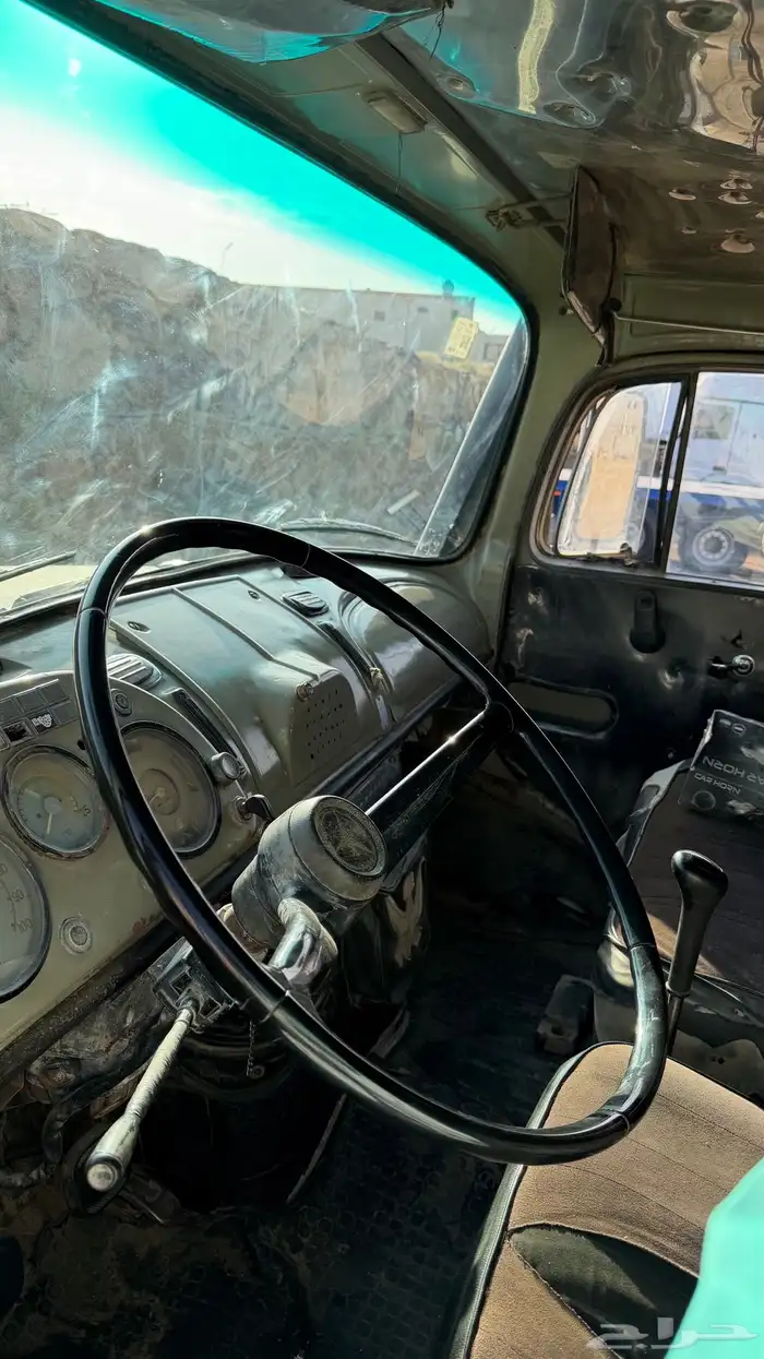 قلاب مرسيدس بوز 17