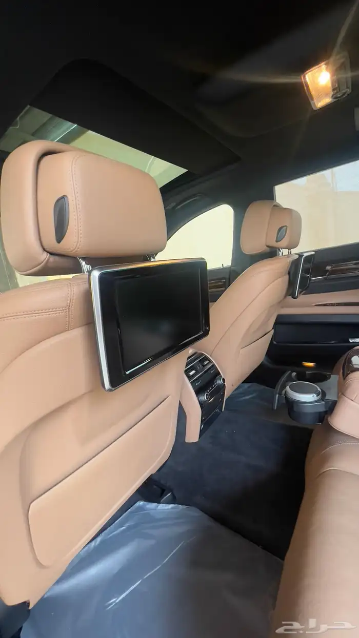 بي ام دبليو 2015 730 BMW 12