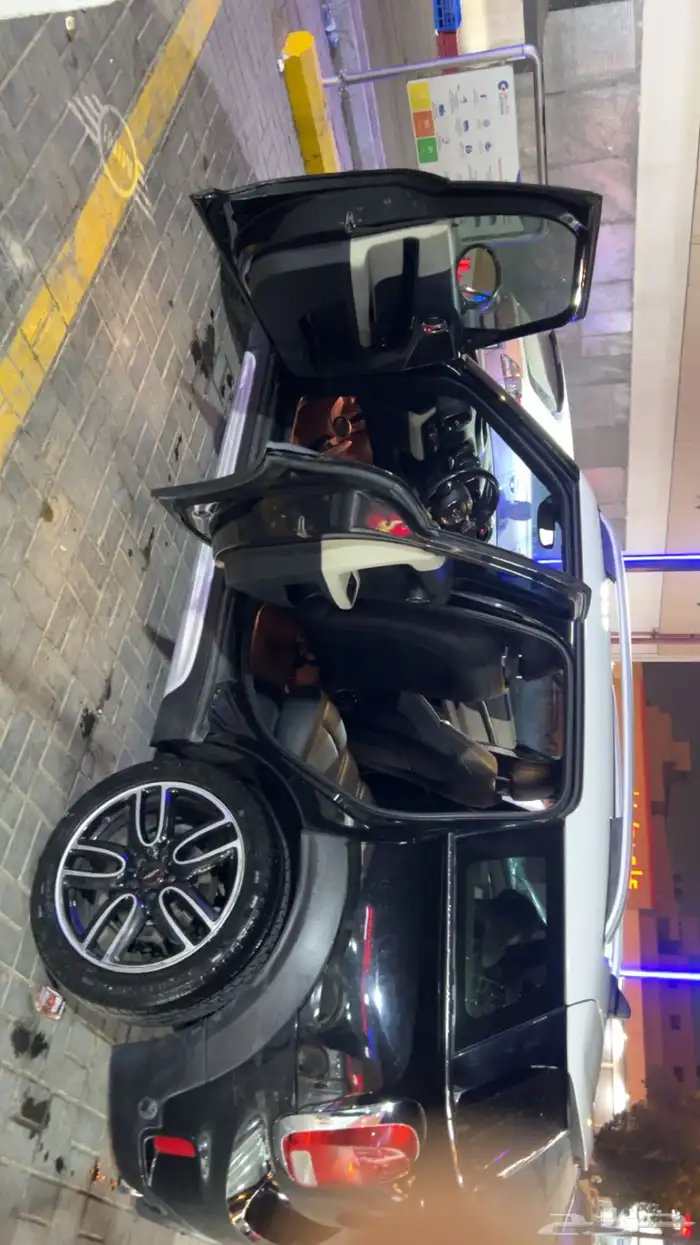 مني كوبر شركة بي ام دبليو 3