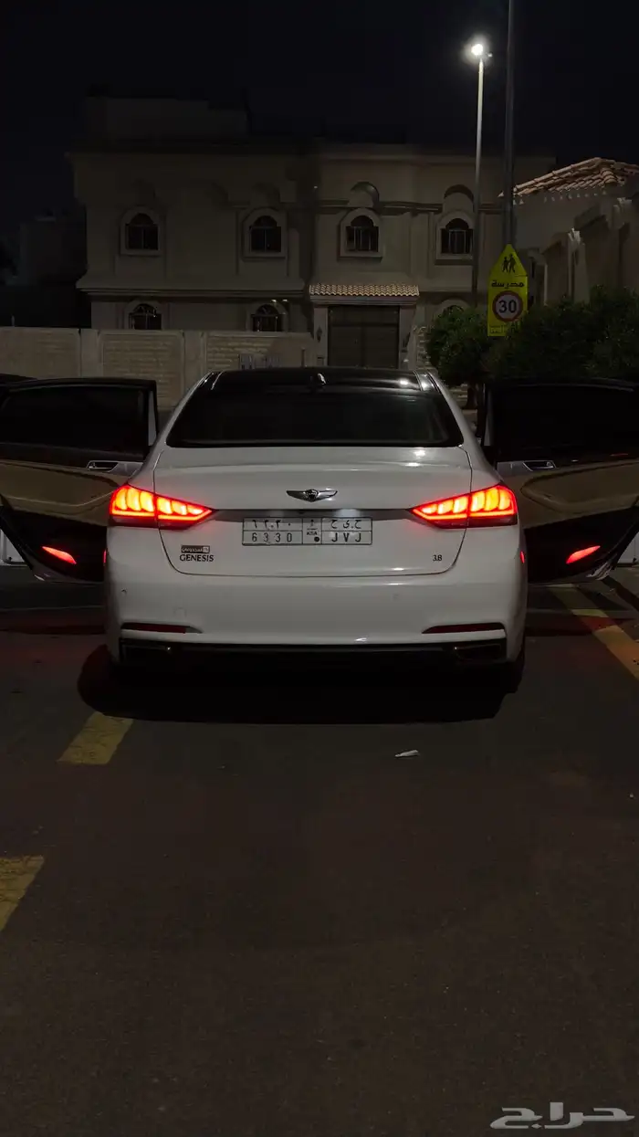 جنسس 2017 4