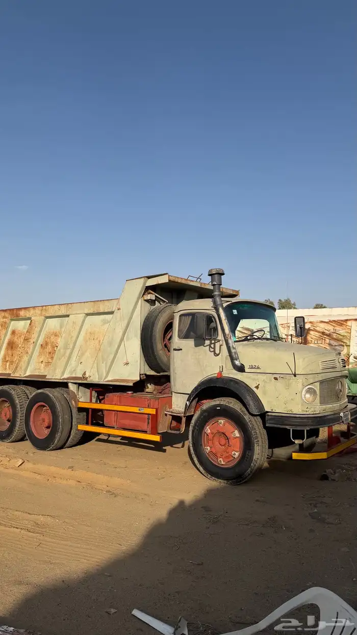 قلاب مرسيدس بوز 16