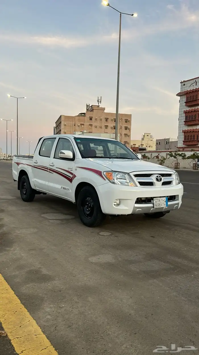 هايلوكس GLX 4
