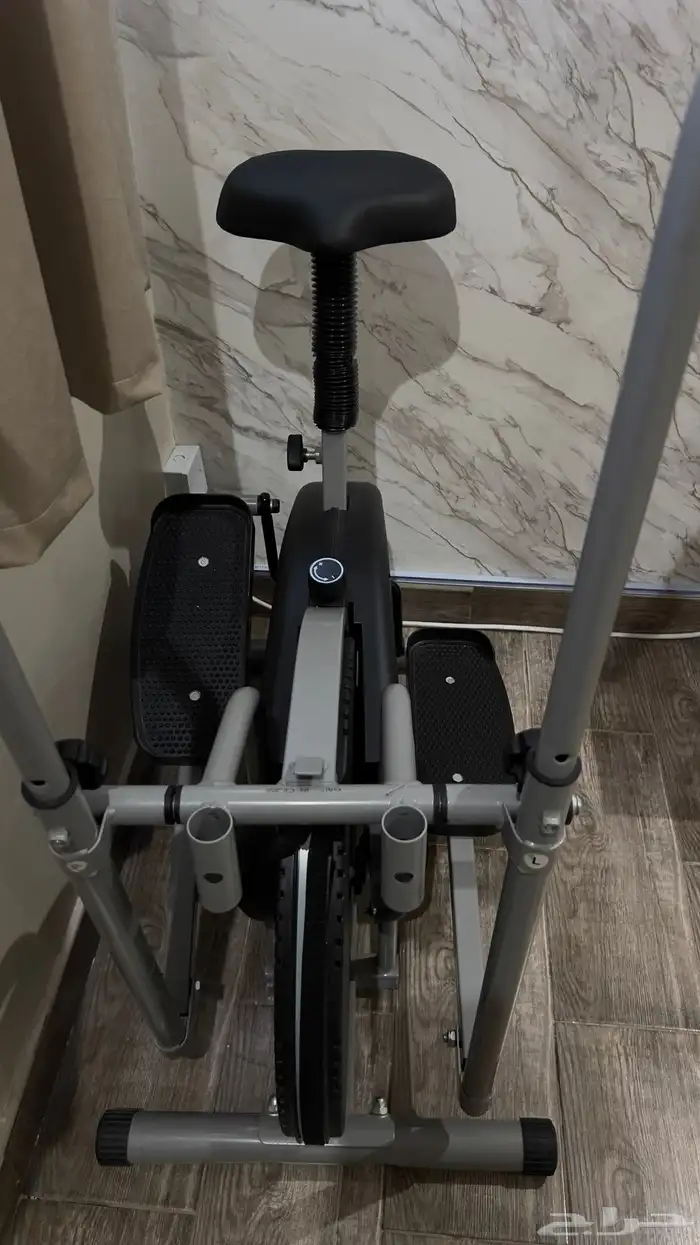 اوبتكال جديد استخدام بسيط جدا ويوجد مقعد 1