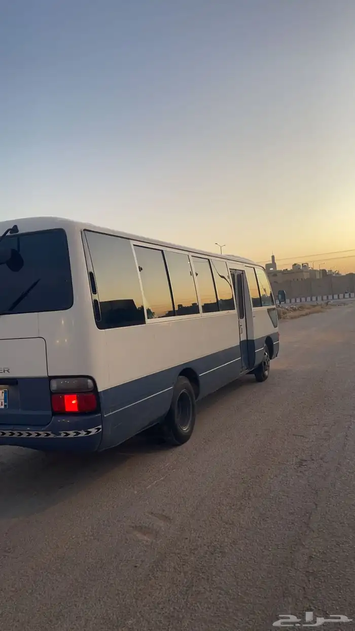 للايجار باص كوستر مع السايق 0