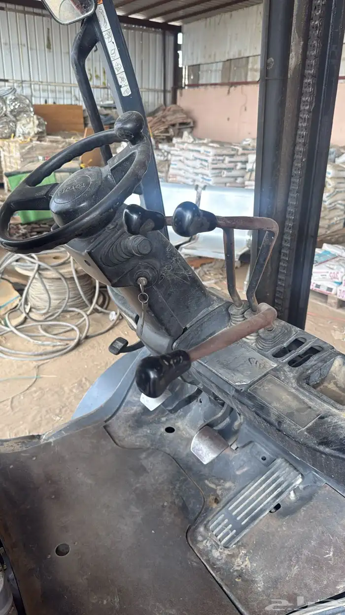 رافعه شوكيه تويوتا اثنين طن ونص 2007 3