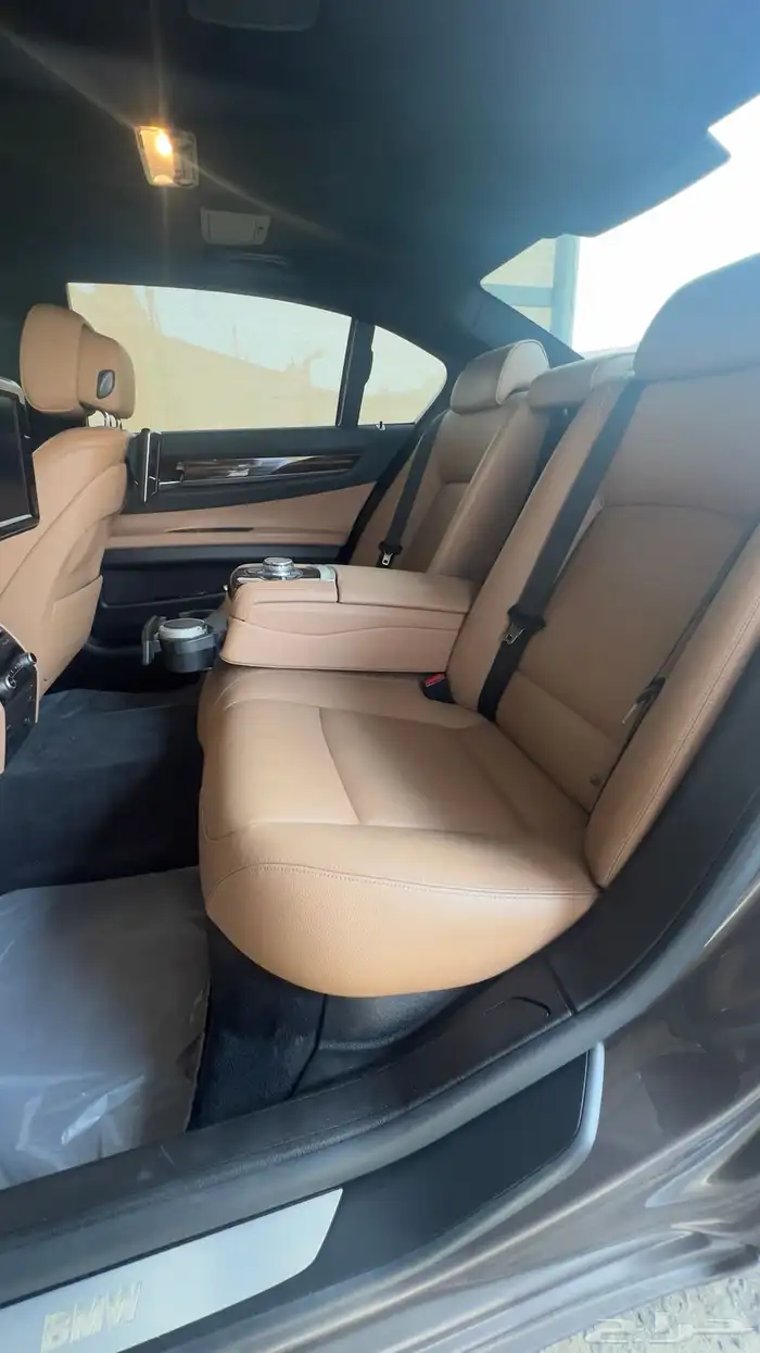 بي ام دبليو 2015 730 BMW 10