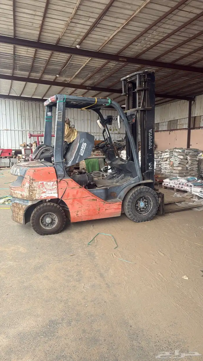 رافعه شوكيه تويوتا اثنين طن ونص 2007 0