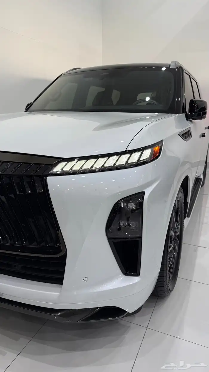 زيرو Infiniti QXA. Autograph2025في الامارات 4