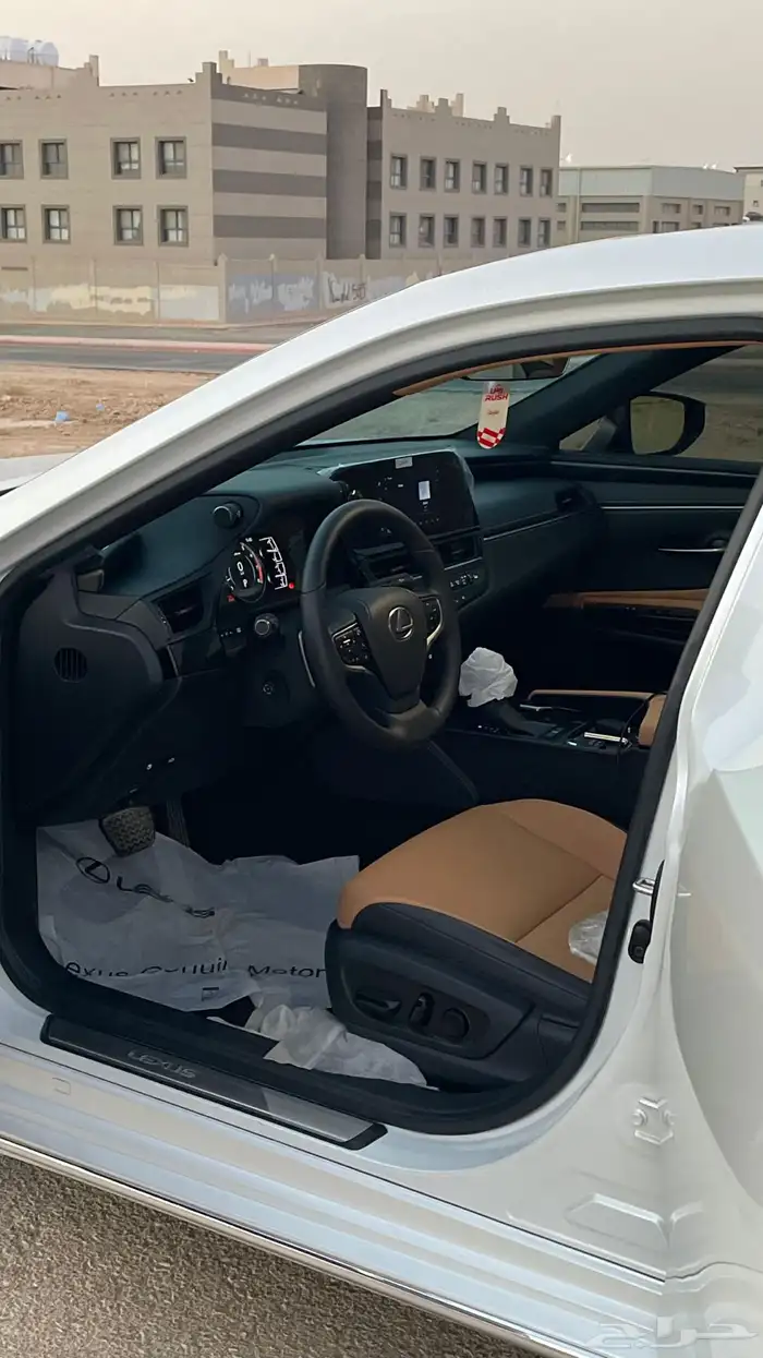 لكزس 2024 ES350 شبة أصفار 9