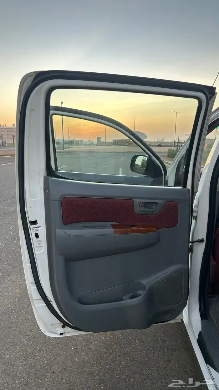 هايلوكس GLX 16