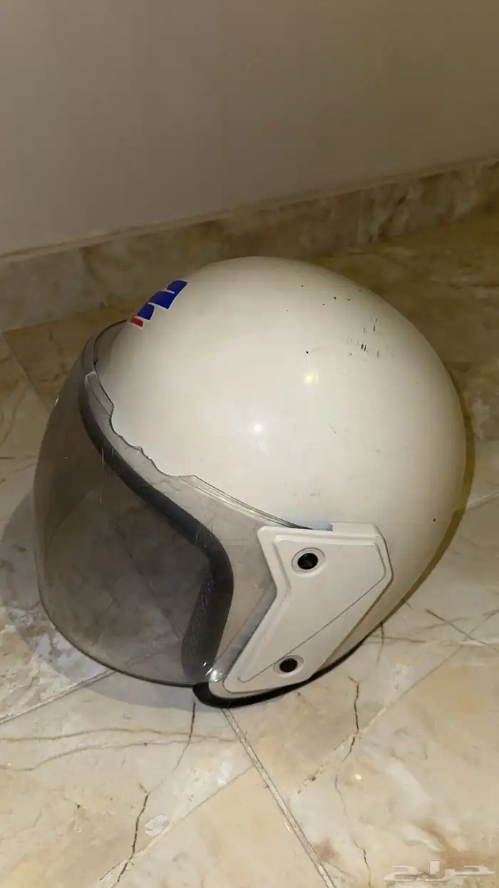 خوذة سوزوكي 1