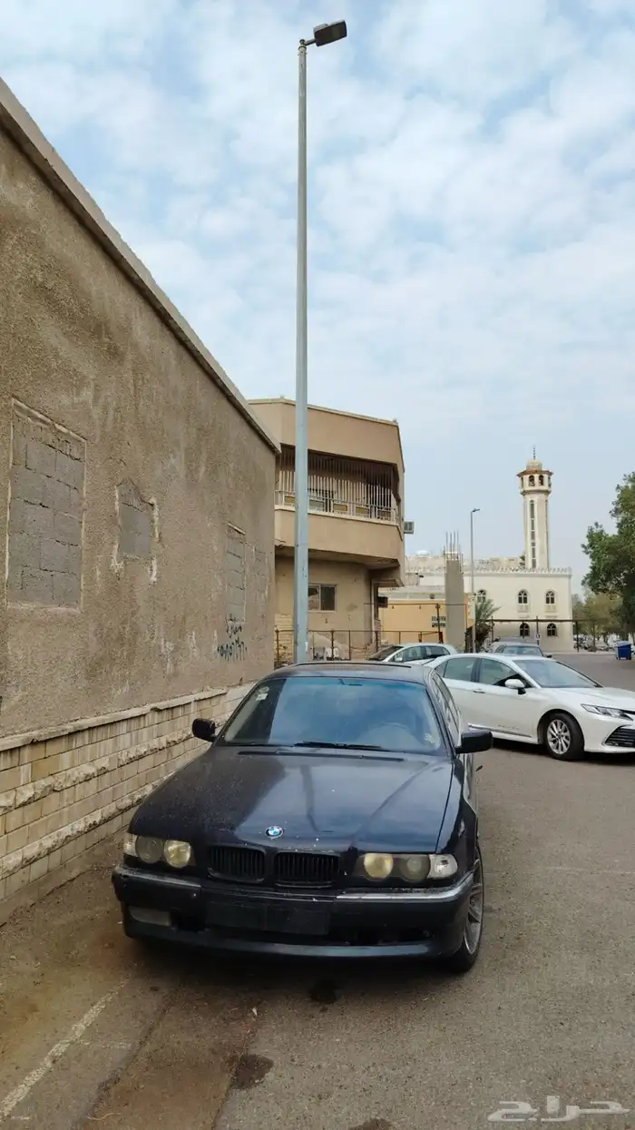 قطع بي ام 728 2001 0