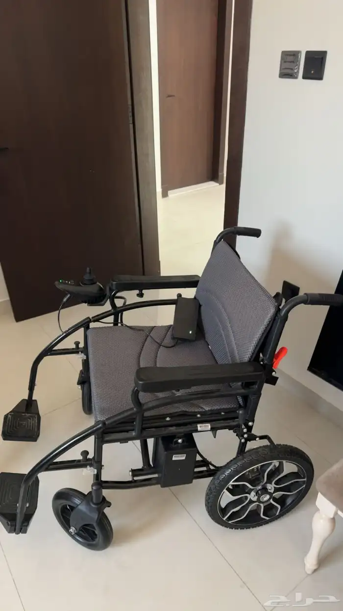 عربية كهربائي ذو الاحتياجات الخاصه 0