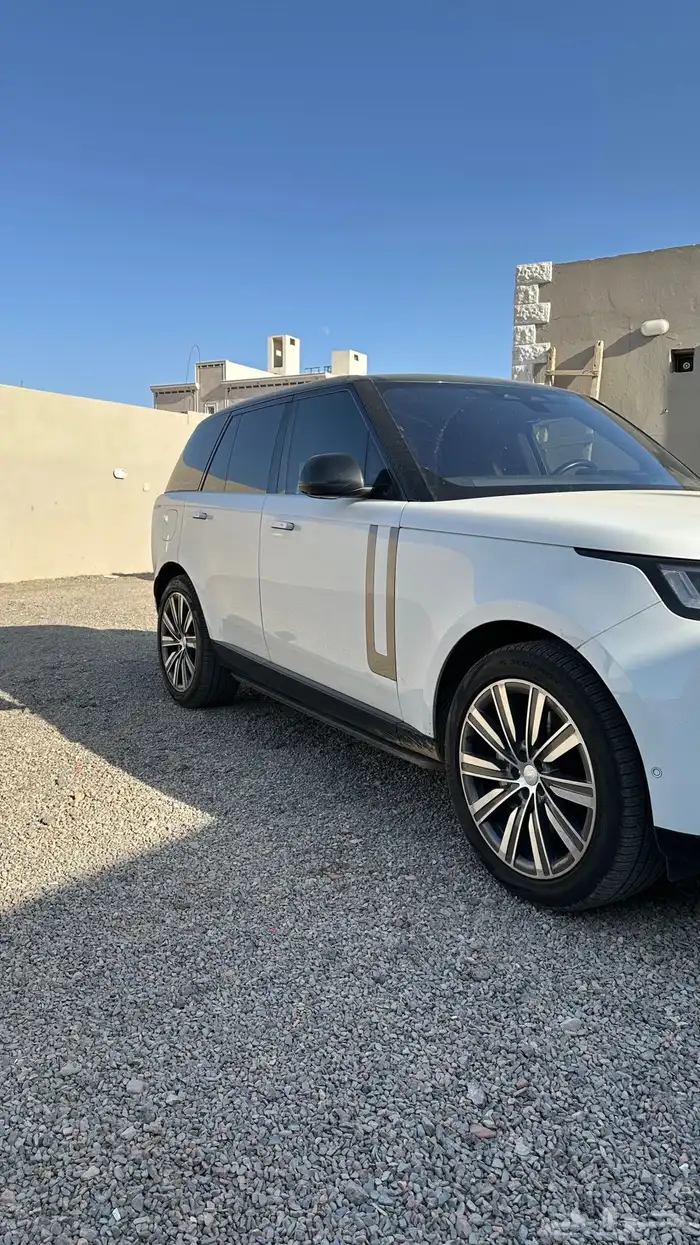 رنج روفر 2023 وارد الناغي 4