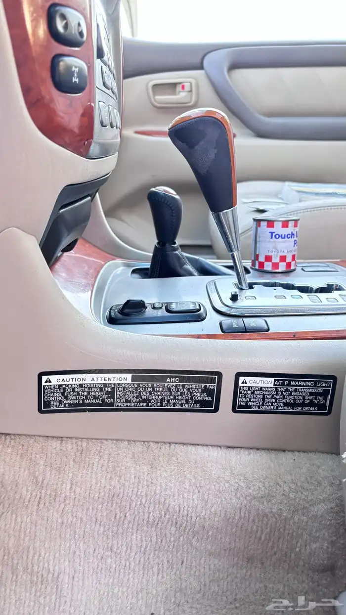 (تم البيع)وارد البازعي 2005 من النوادر VXR-4 لاندكروزر 31