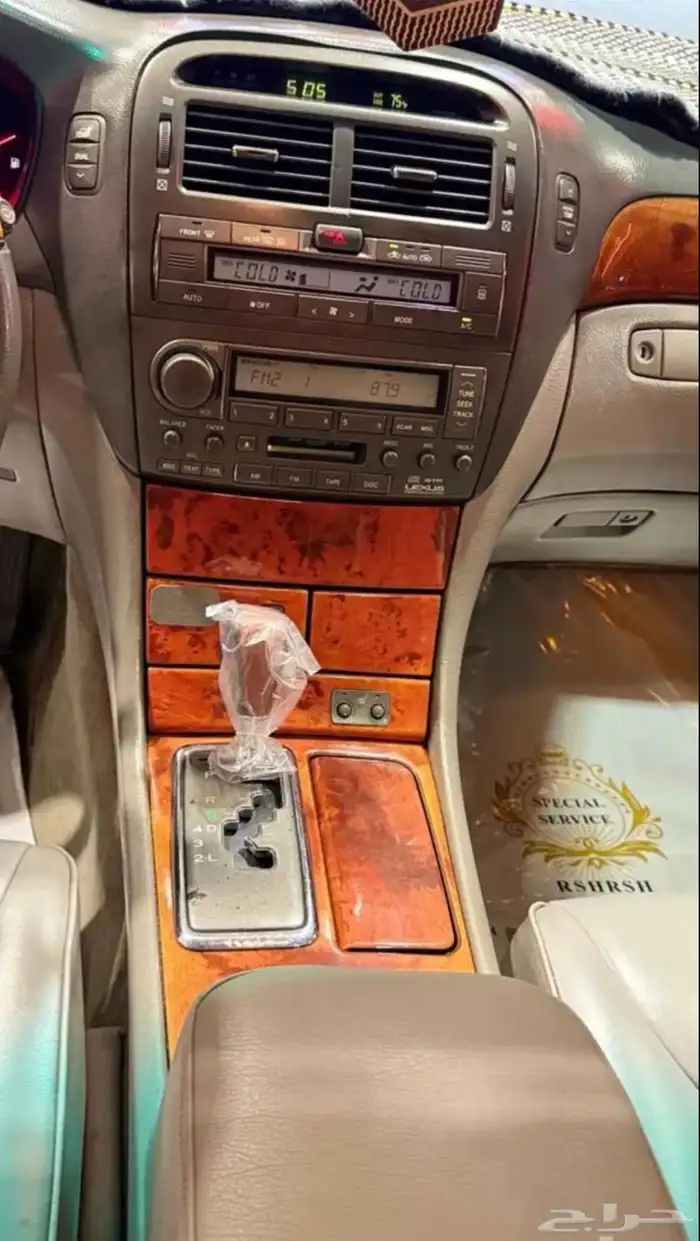 للبيع لكزس 430 LS موديل 2002 أمريكي 7