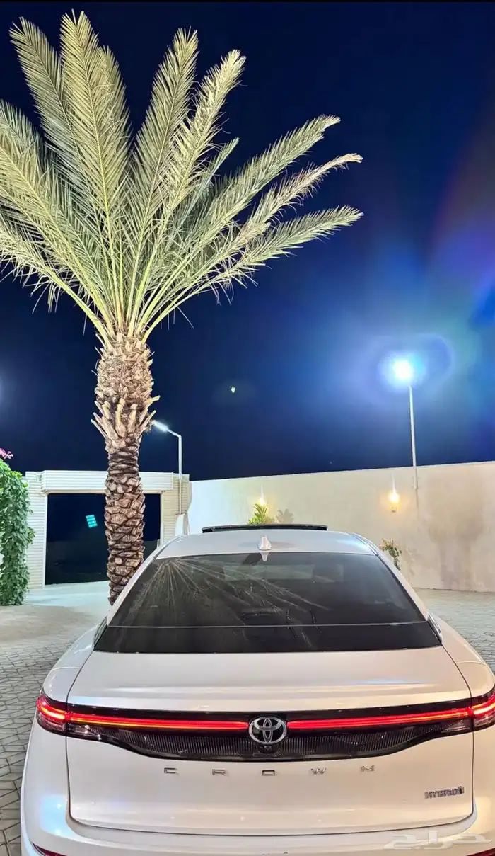 كراون للبيع 2023 2
