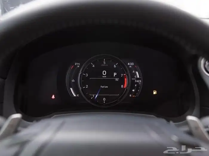 لكزس اي اس LEXUS IS 500 RWD SEDAN موديل 2023 16