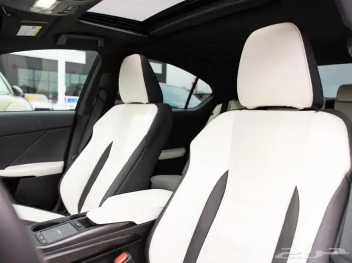 لكزس اي اس LEXUS IS 500 RWD SEDAN موديل 2023 11
